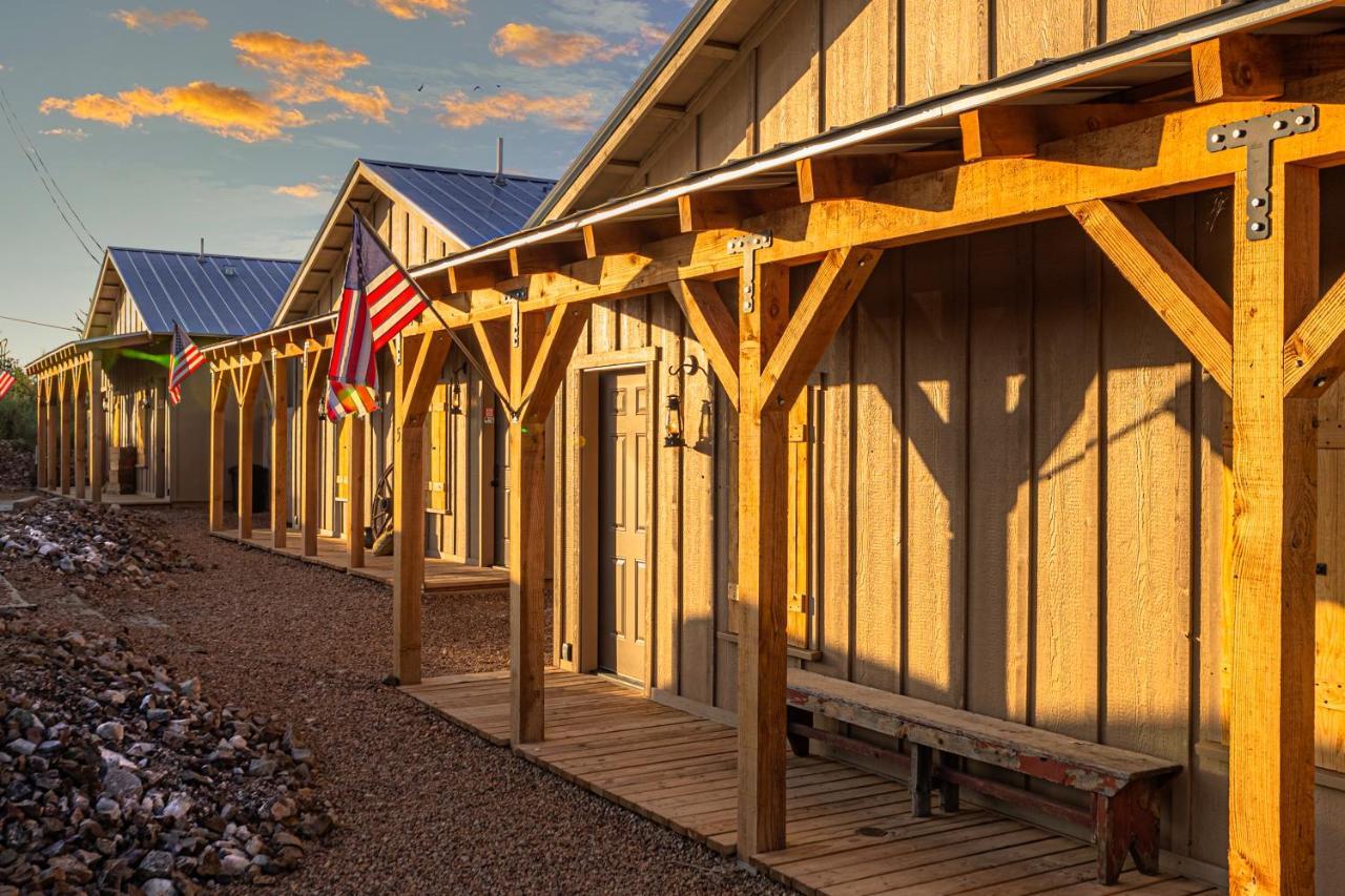 -Pet Friendly- Miners Cabin #6 - King Bed With Private Balcony Tombstone Exterior photo